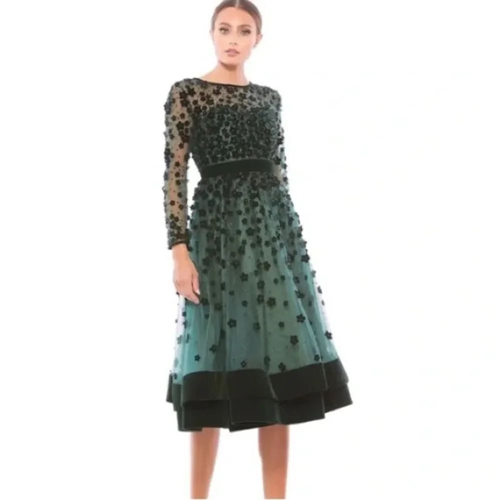 NEW Mac Duggal Green Floral Applique’ Fit & Flare Organza Velvet Dress Size 10